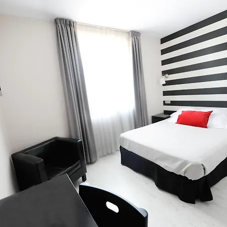 Hotel Domus-2